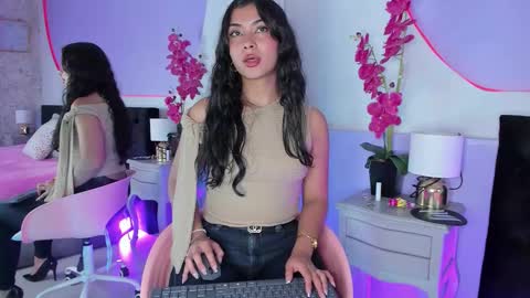 Snapshot of _haannah_ chatting on September 26, 9:12 pm Hanna online show from September 26, 9:12 pm