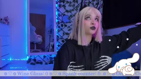 Snapshot of _heavenly_blue_ chatting on March 12, 7:57 am Bluey online show from March 12, 7:57 am
