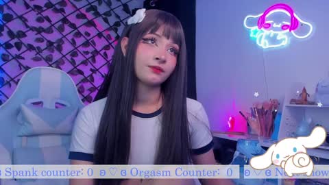 Snapshot of _heavenly_blue_ chatting on January 17, 11:29 pm Bluey online show from January 17, 11:29 pm