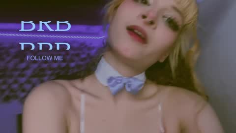 Snapshot of _heavenly_blue_ chatting on December 2, 7:10 am Bluey online show from December 2, 7:10 am