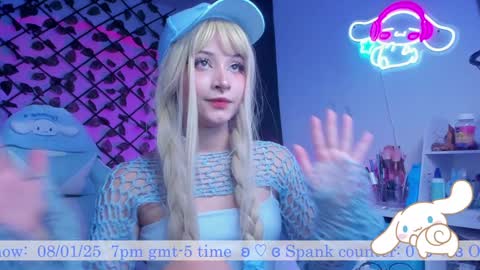 Snapshot of _heavenly_blue_ chatting on January 8, 4:12 am Bluey online show from January 8, 4:12 am
