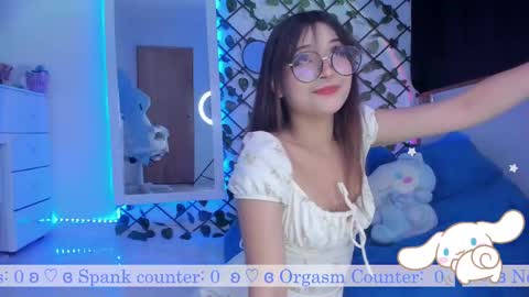 Snapshot of _heavenly_blue_ chatting on March 3, 1:38 am Bluey online show from March 3, 1:38 am