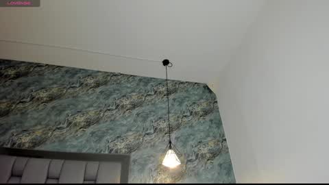 Hollywood online show from December 3, 4:57 am