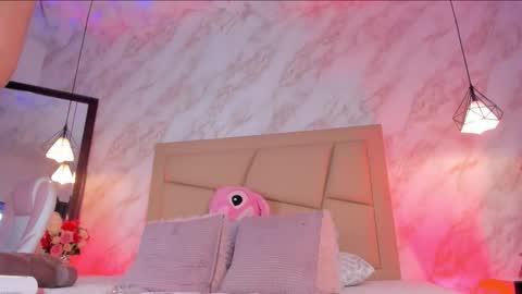 Hollywood online show from February 26, 10:36 am