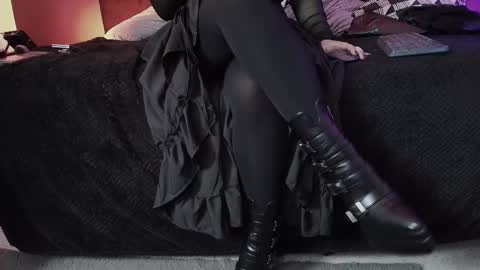 Miss Jade online show from October 31, 12:09 pm