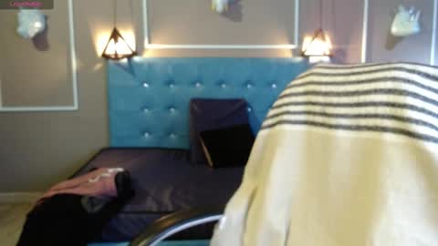 Snapshot of _jeessy chatting on September 24, 4:22 am _jeessy online show from September 24, 4:22 am