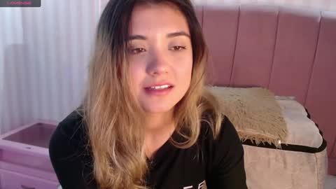 Snapshot of _jeessy chatting on January 15, 3:33 am _jeessy online show from January 15, 3:33 am