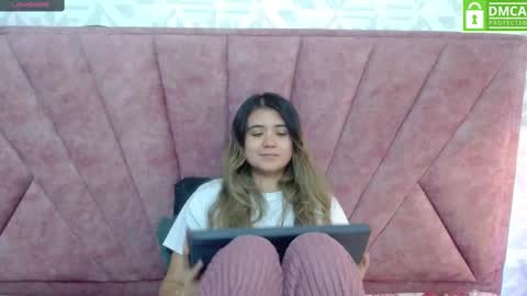 Snapshot of _jeessy chatting on March 2, 4:18 am _jeessy online show from March 2, 4:18 am
