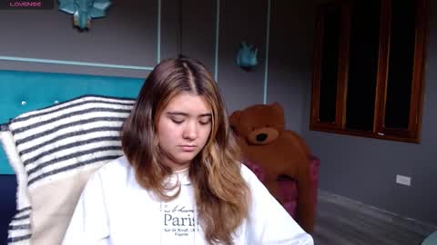 Snapshot of _jeessy chatting on September 18, 3:32 pm _jeessy online show from September 18, 3:32 pm