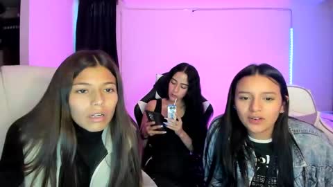 Snapshot of _khloe_sweet chatting on January 28, 11:07 pm khloe sweet online show from January 28, 11:07 pm