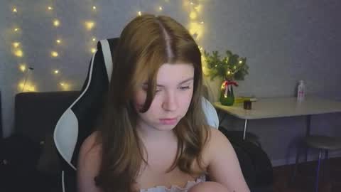 Molly   online show from January 13, 10:19 am