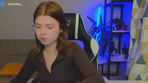 Snapshot of _kirieshka chatting on January 12, 6:15 pm Molly online show from January 12, 6:15 pm