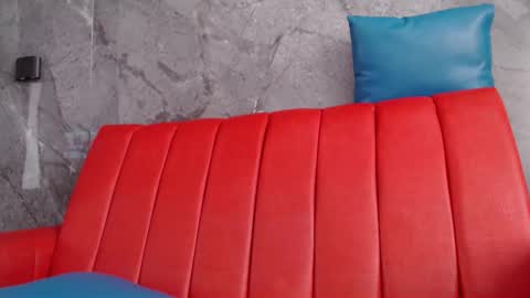 Jalina online show from December 14, 8:03 pm