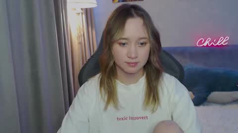 Snapshot of _lalune_ chatting on February 26, 7:40 pm _lalune_ online show from February 26, 7:40 pm