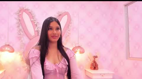  Lia Swan  online show from October 27, 4:19 am