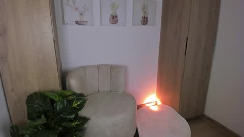 Snapshot of _lina7 chatting on October 10, 2:49 am Lina. online show from October 10, 2:49 am