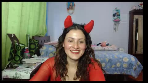 Snapshot of _lindasy_ chatting on October 3, 10:04 pm Lindasy online show from October 3, 10:04 pm