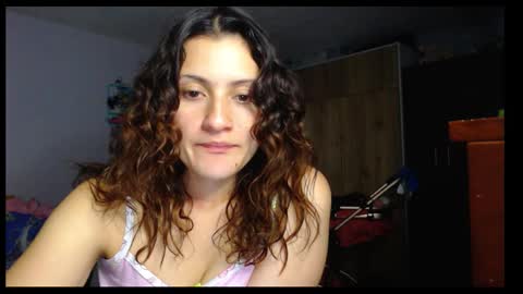 Snapshot of _lindasy_ chatting on September 29, 3:33 am Lindasy online show from September 29, 3:33 am