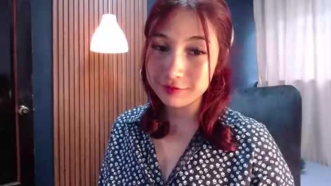   linrose   online show from March 23, 4:24 pm