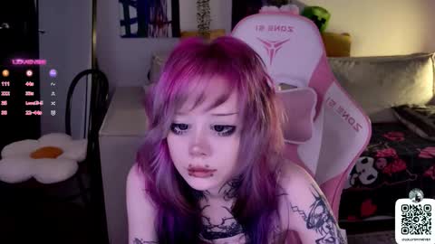 Snapshot of _lollyshy_ chatting on September 23, 12:25 pm Lolly online show from September 23, 12:25 pm