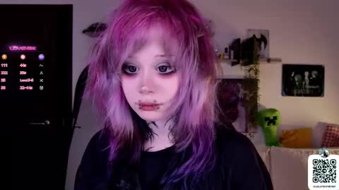 Snapshot of _lollyshy_ chatting on September 18, 12:58 pm Lolly online show from September 18, 12:58 pm