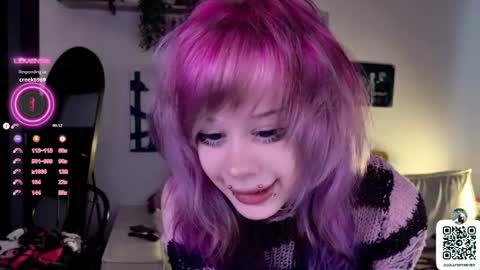 Snapshot of _lollyshy_ chatting on September 28, 11:37 am Lolly online show from September 28, 11:37 am
