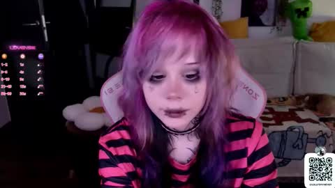 Snapshot of _lollyshy_ chatting on September 17, 12:47 pm Lolly online show from September 17, 12:47 pm