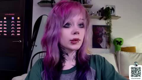 Snapshot of _lollyshy_ chatting on September 13, 1:19 pm Lolly online show from September 13, 1:19 pm