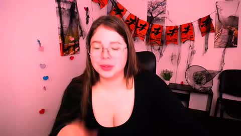 Mary online show from October 29, 10:08 am