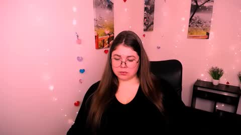 Mary online show from October 24, 7:21 pm