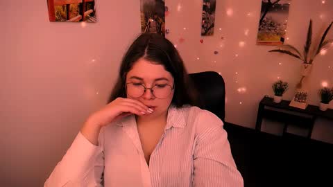 Mary online show from September 12, 8:12 am