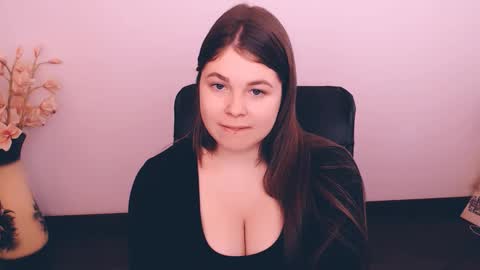 Mary online show from September 26, 1:20 pm