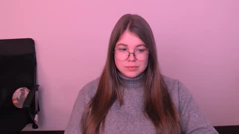 Mary online show from November 1, 8:51 am