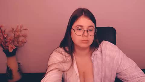 Mary online show from September 22, 7:51 am