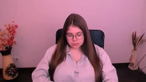 Mary online show from October 16, 6:49 am