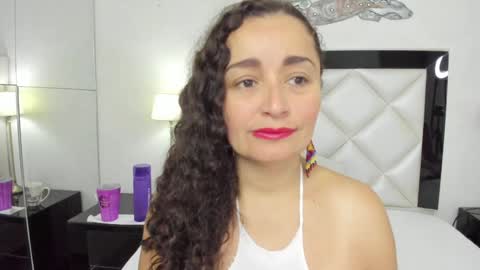 Snapshot of _luna__sweet_ chatting on January 29, 3:33 am luna sweet online show from January 29, 3:33 am