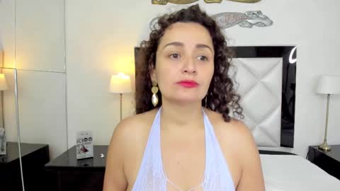 Snapshot of _luna__sweet_ chatting on March 5, 2:14 am luna sweet online show from March 5, 2:14 am