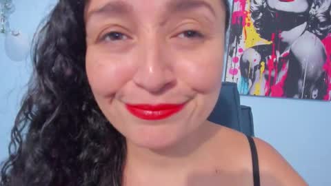 Snapshot of _luna__sweet_ chatting on October 19, 1:51 am luna sweet online show from October 19, 1:51 am
