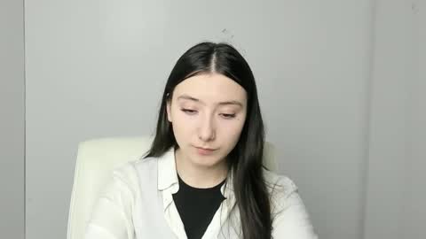 Snapshot of _luna_moon__ chatting on October 17, 5:43 am Luna online show from October 17, 5:43 am