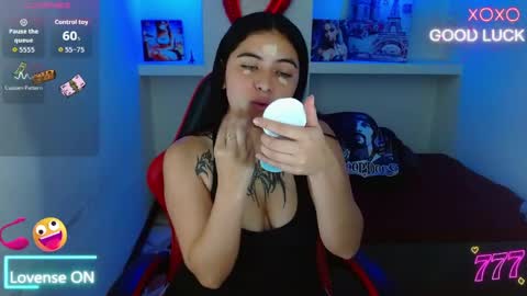 luna torres online show from May 8, 12:52 pm