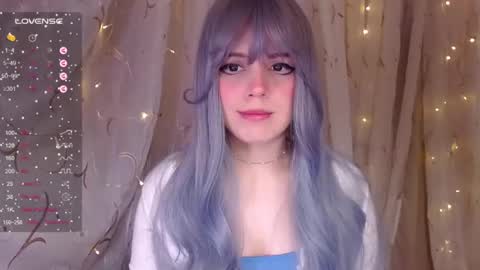 Snapshot of _marcelline_ chatting on February 22, 8:29 am Kira online show from February 22, 8:29 am