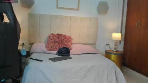 Maria online show from December 20, 6:45 pm