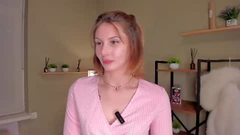 Nicole online show from July 1, 9:47 pm