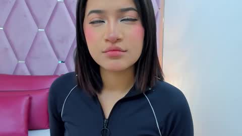 Nahayo  online show from December 17, 12:09 pm