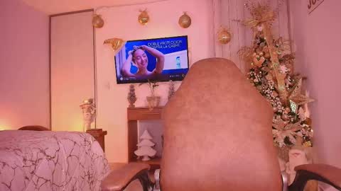 Marce  online show from December 4, 3:03 pm