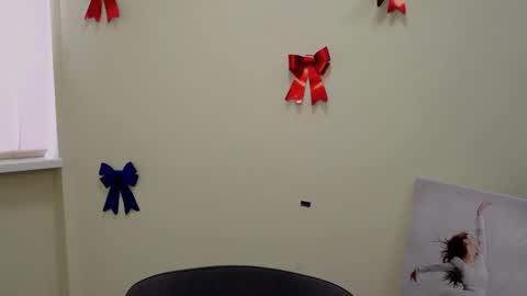 Susie online show from February 21, 7:22 am