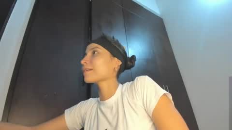 Miarose online show from July 17, 2:49 am