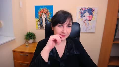 Miranda online show from March 1, 12:23 pm