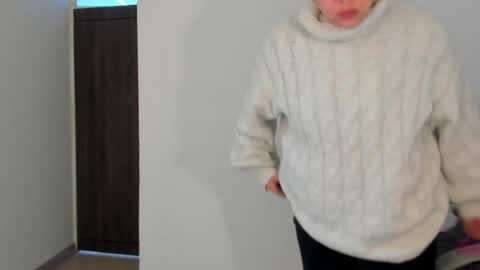 Snapshot of _miss_coco_ chatting on September 22, 1:20 pm _miss_coco_ online show from September 22, 1:20 pm