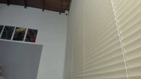 _molly_rosse_ online show from January 19, 11:39 am